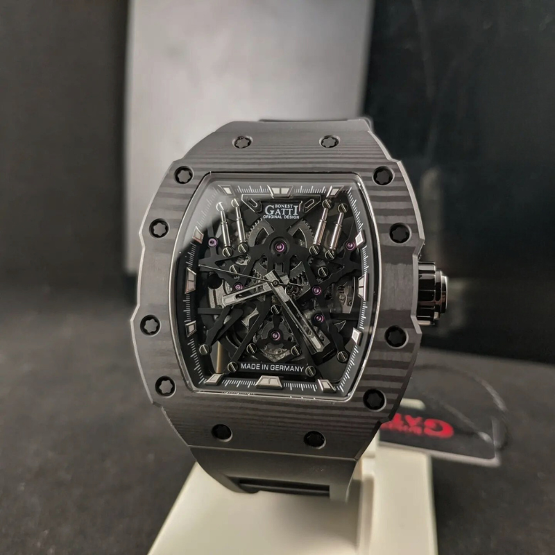 Explorer Series - Carbon Fiber BG9907 Black